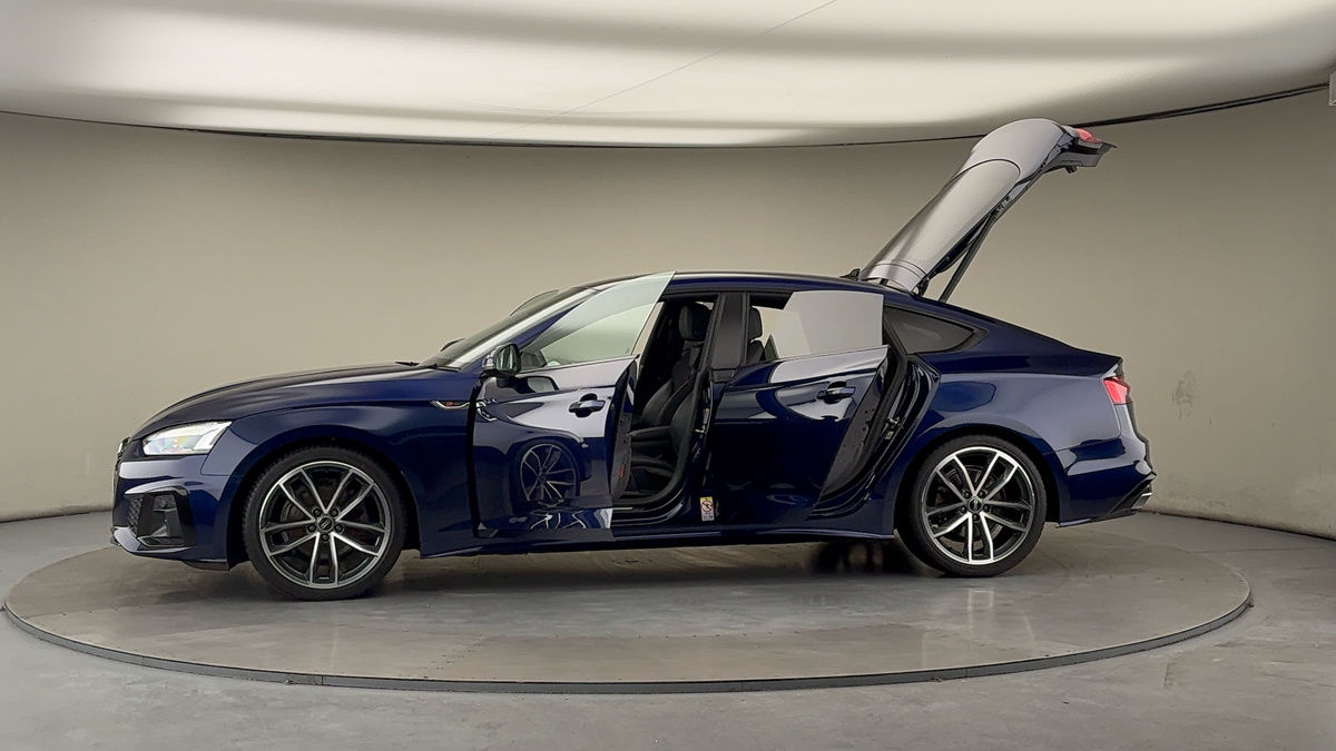 More views of Audi A5