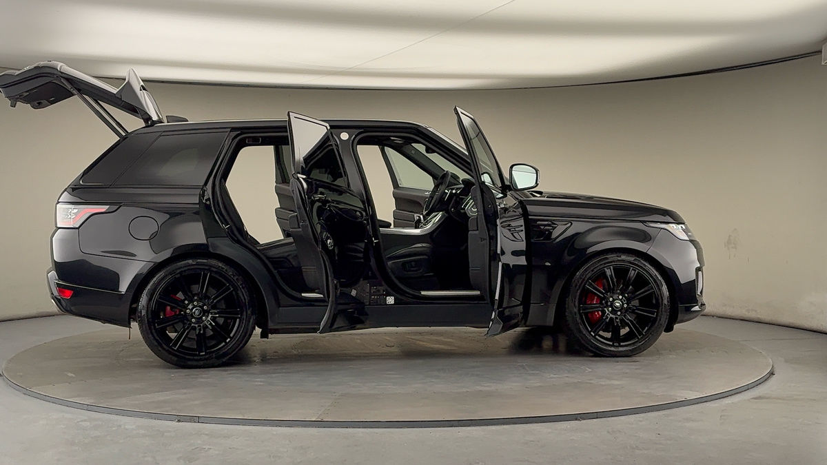 More views of Land Rover Range Rover Sport