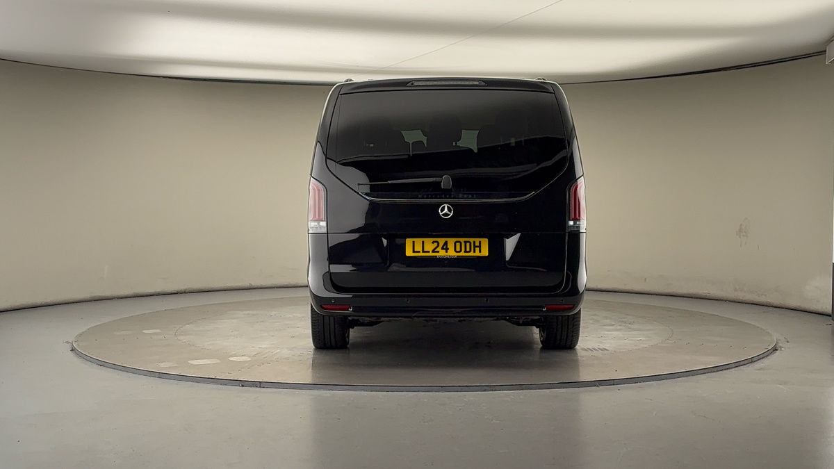 Mercedes-Benz V Class Image 4