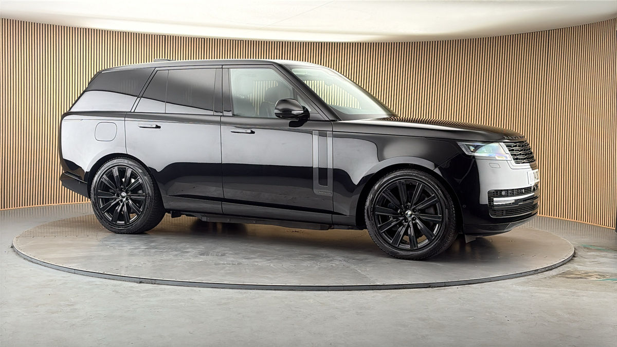More views of Land Rover Range Rover
