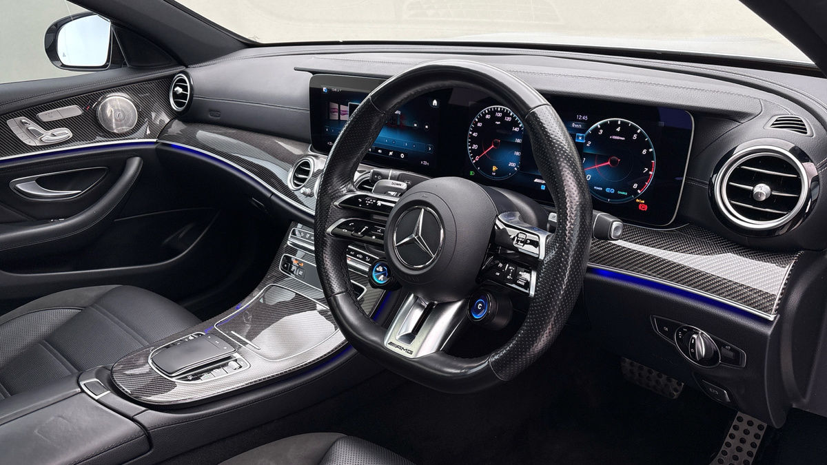 Mercedes-Benz E Class Image 5