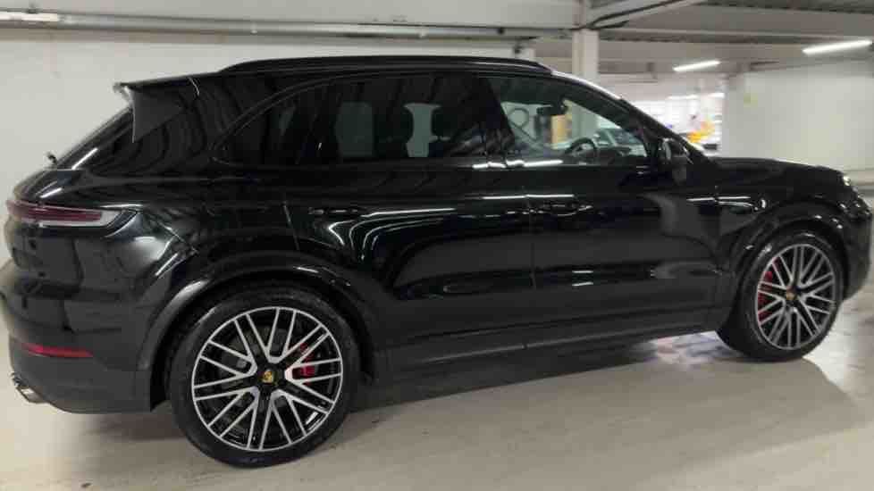 More views of Porsche Cayenne