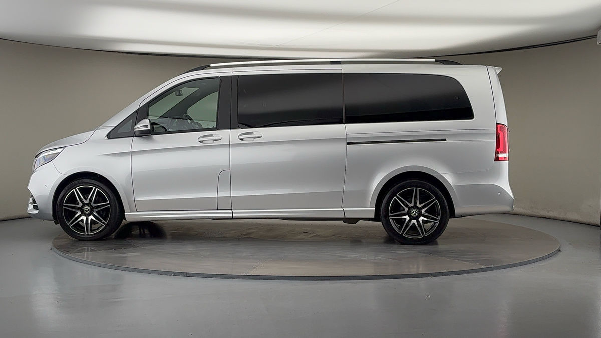 More views of Mercedes-Benz V Class