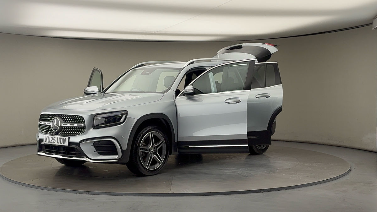More views of Mercedes-Benz GLB