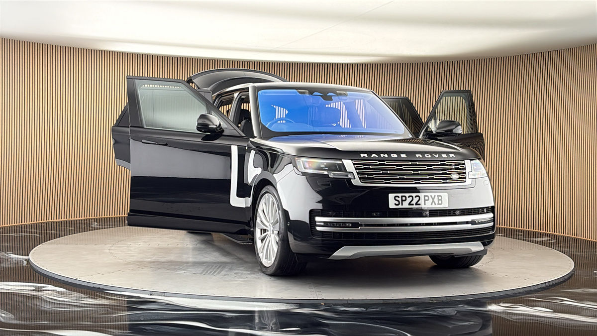 More views of Land Rover Range Rover