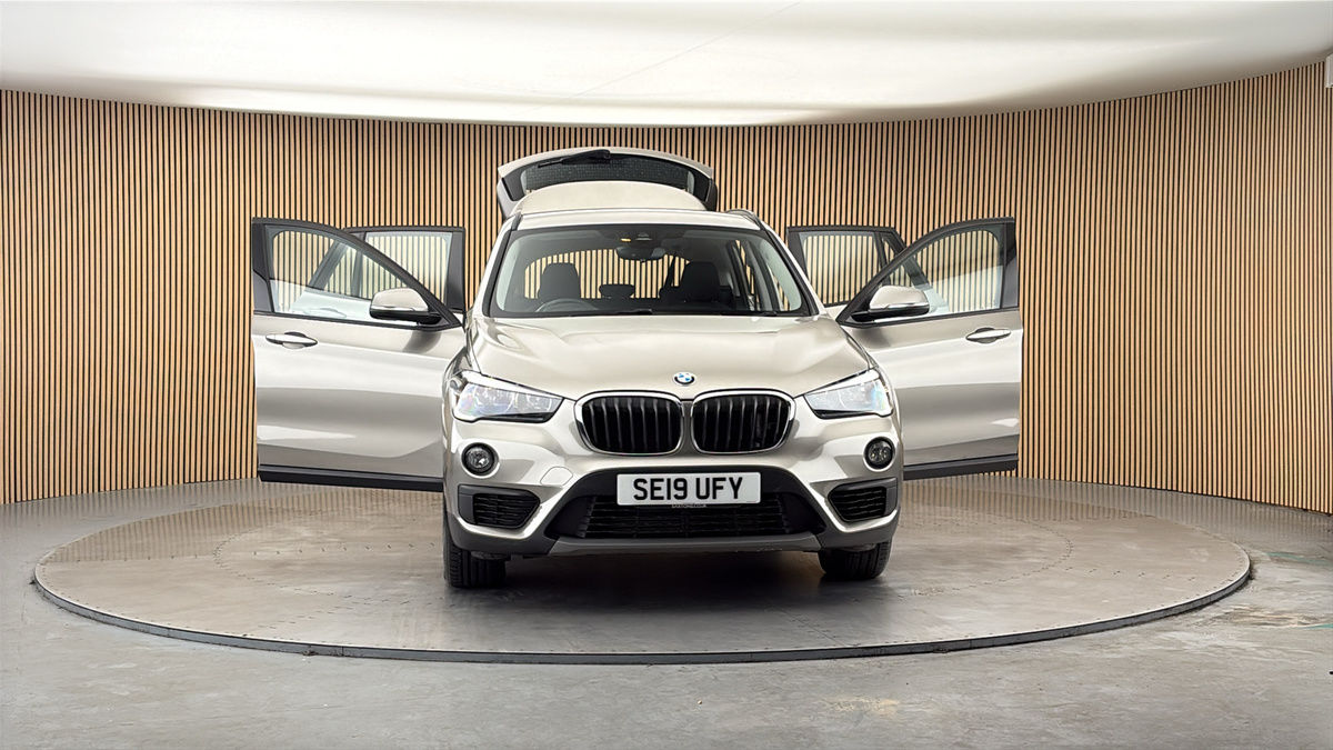 More views of BMW X1