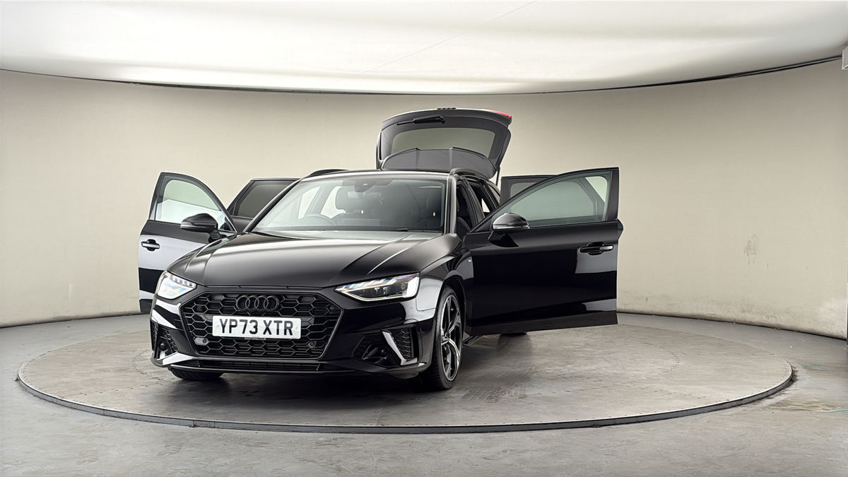 More views of Audi A4 Avant