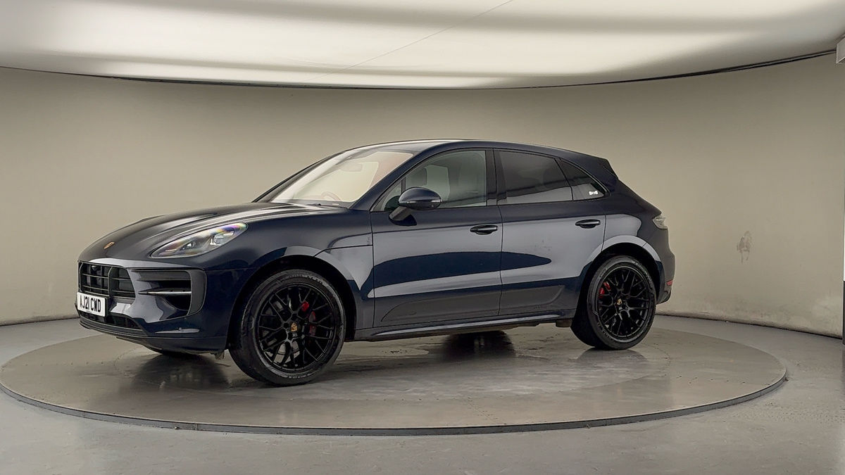 More views of Porsche Macan