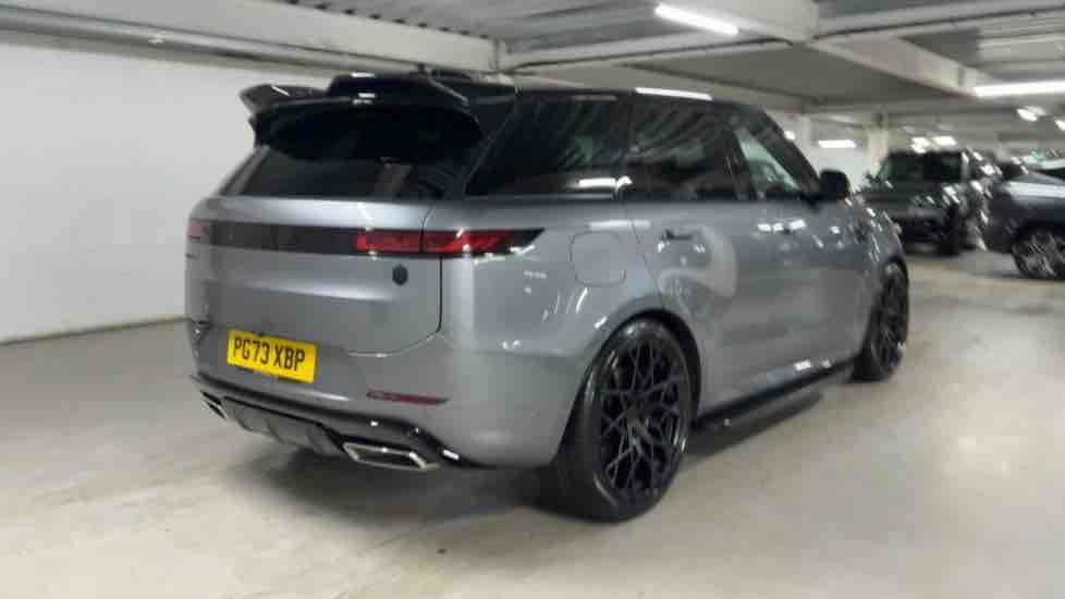 More views of Land Rover Range Rover Sport