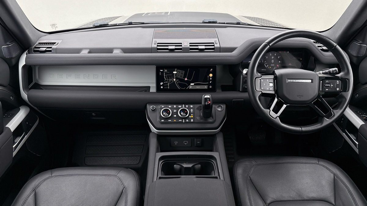 Land Rover Defender 90 Image 12