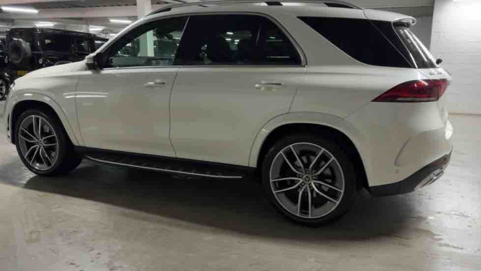 More views of Mercedes-Benz GLE