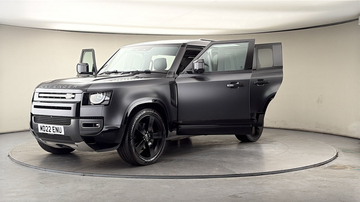 More views of Land Rover Defender 110