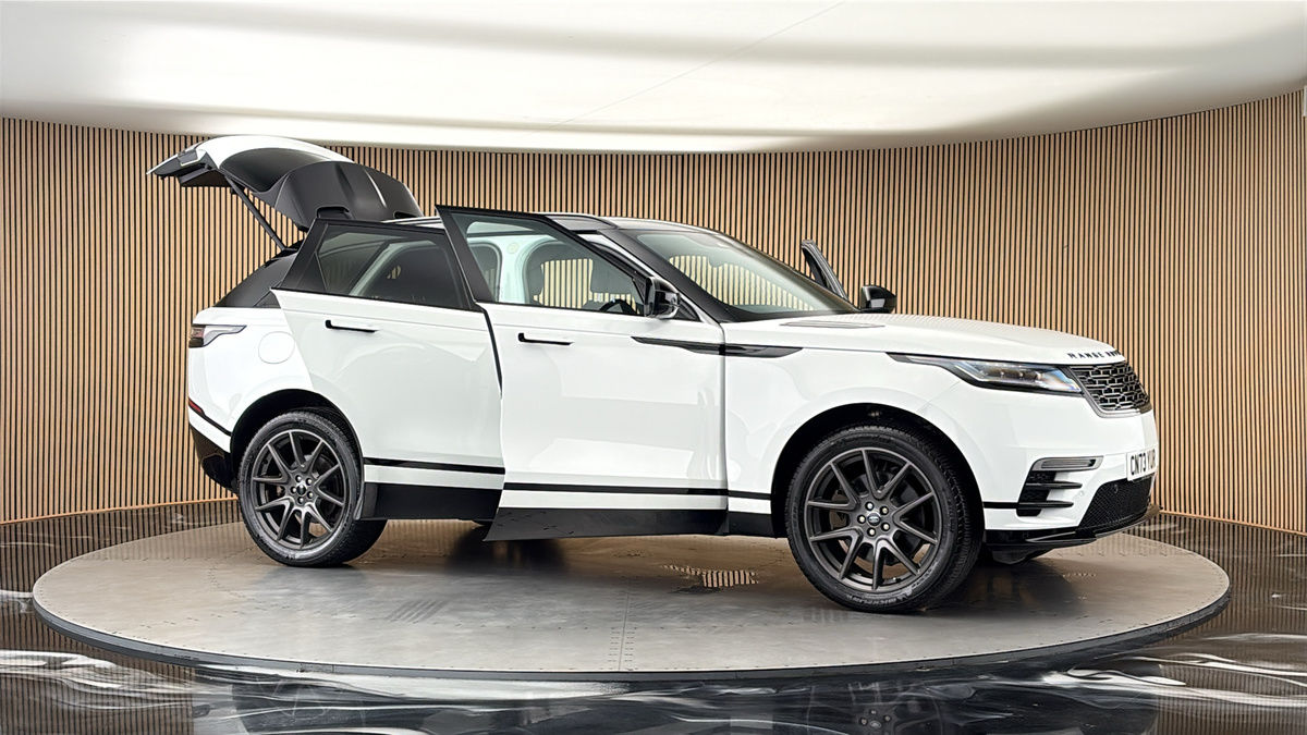 More views of Land Rover Range Rover Velar