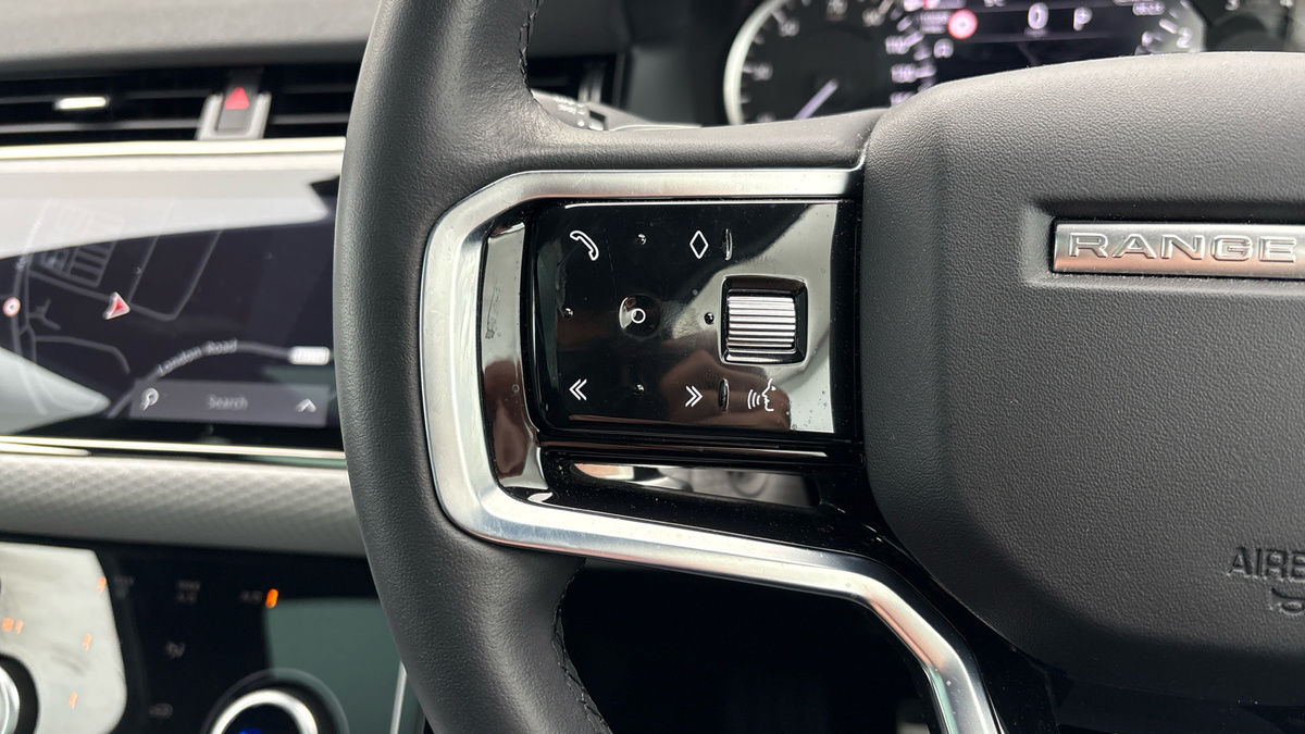 Land Rover Range Rover Evoque Image 13