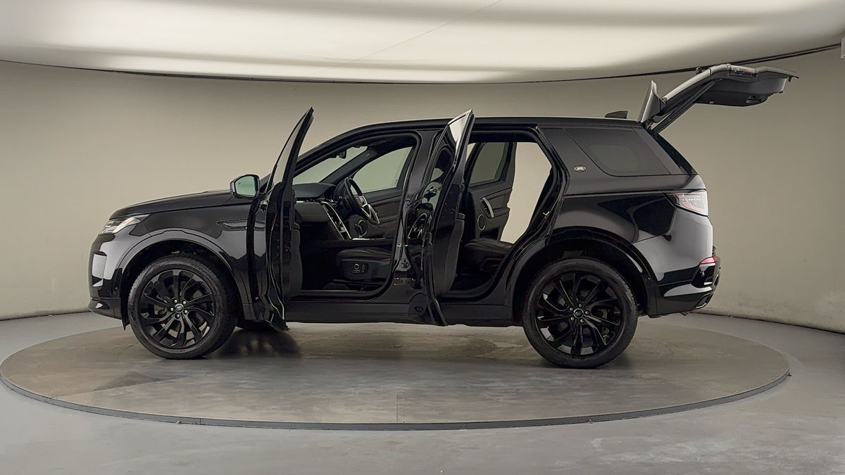 More views of Land Rover Discovery Sport
