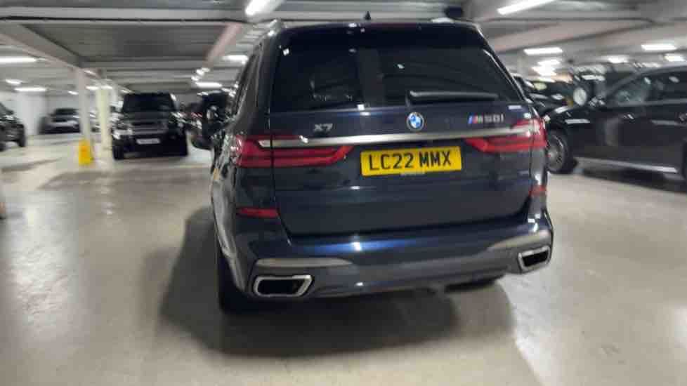 More views of BMW X7