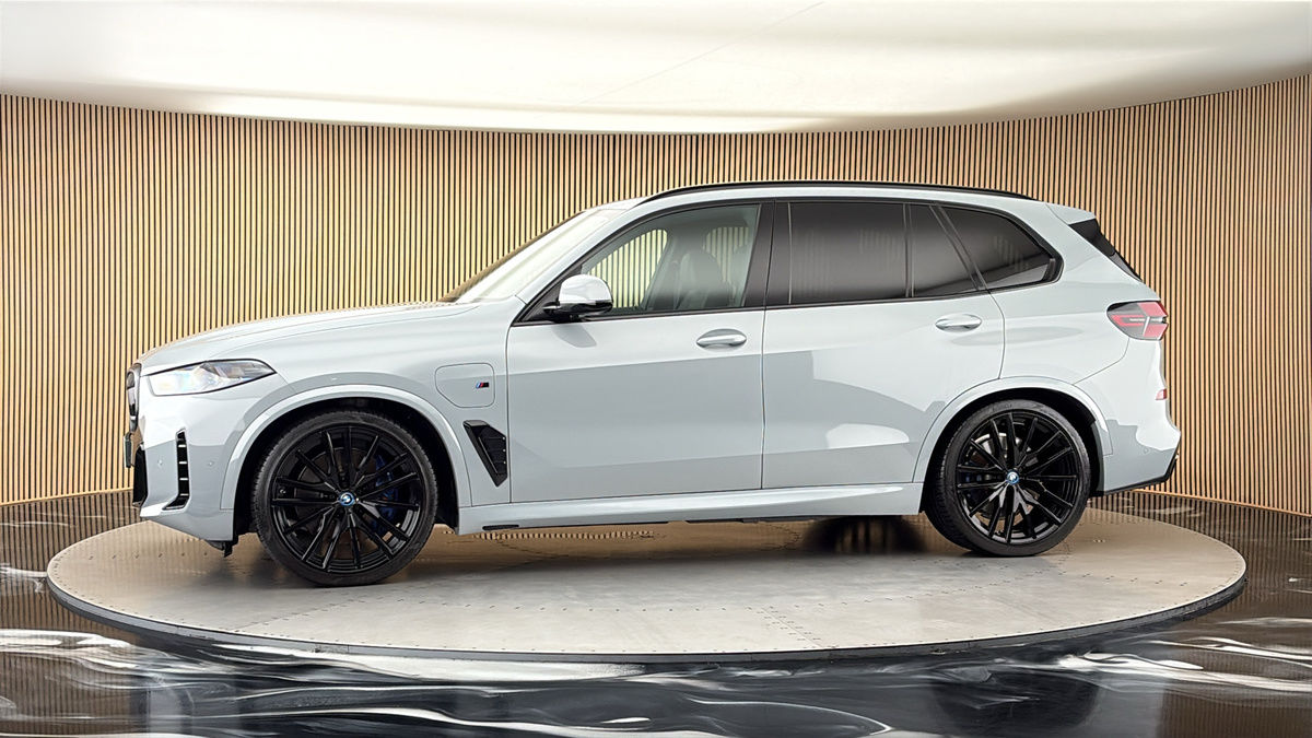 More views of BMW X5