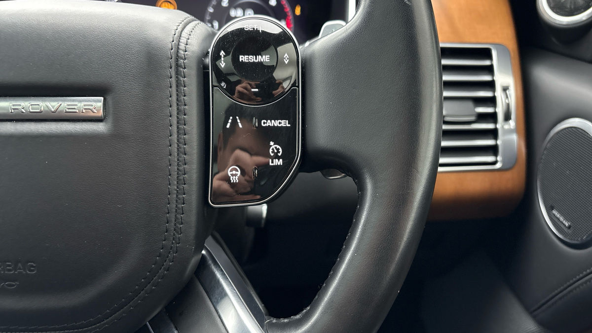 Land Rover Range Rover Image 14