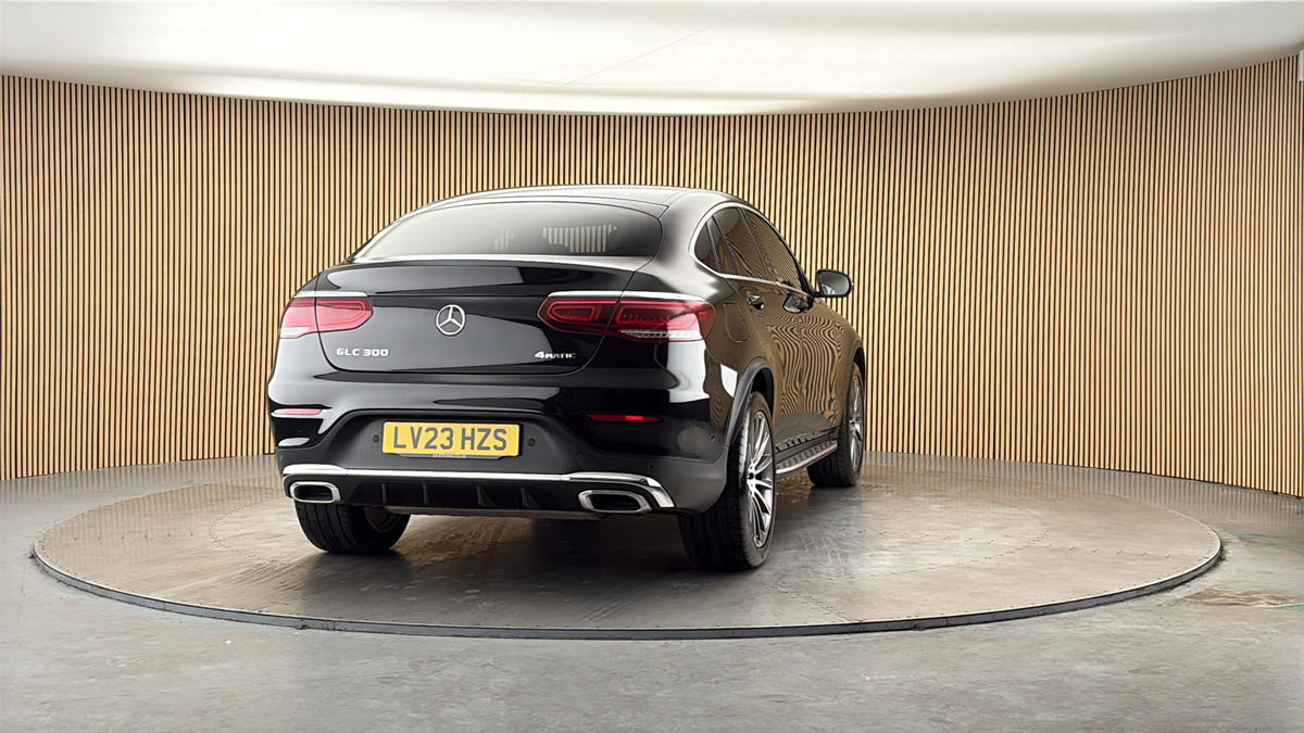 More views of Mercedes-Benz GLC