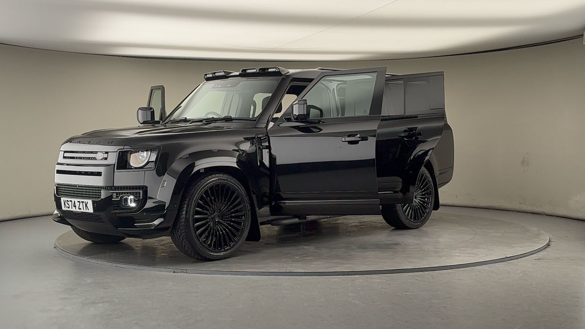 More views of Land Rover Defender 130