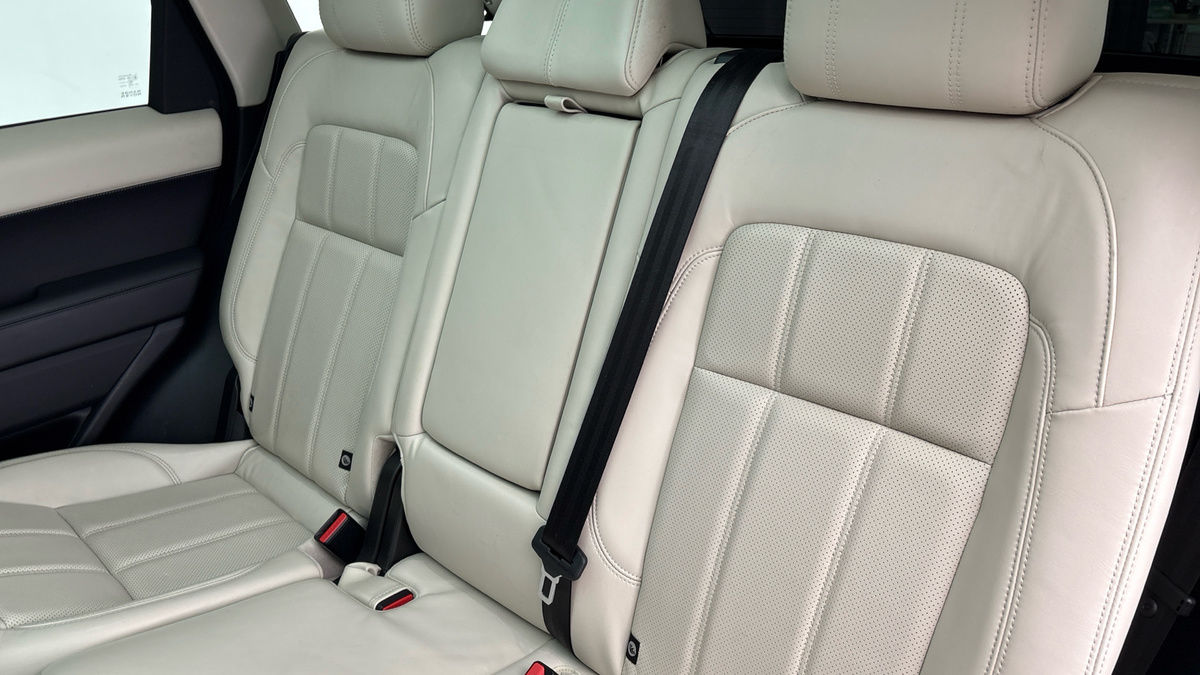 Land Rover Range Rover Sport Image 8