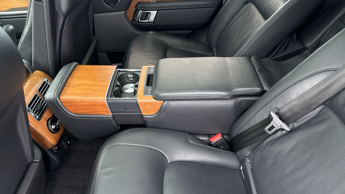 Land Rover Range Rover Image 9