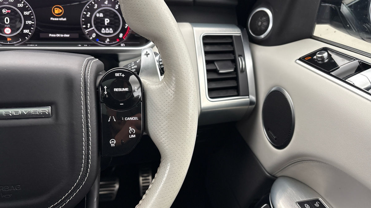 Land Rover Range Rover Sport Image 14