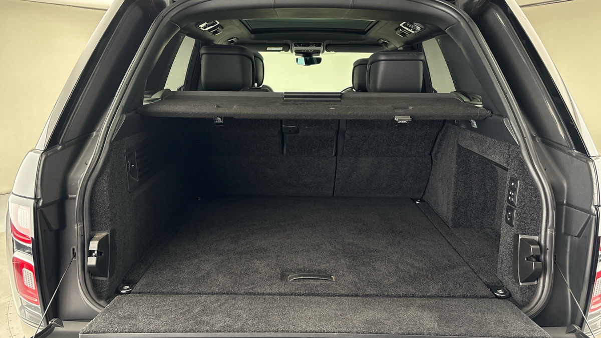 Land Rover Range Rover Image 11