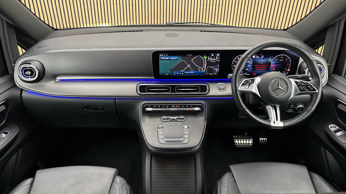 Mercedes-Benz V Class Image 12