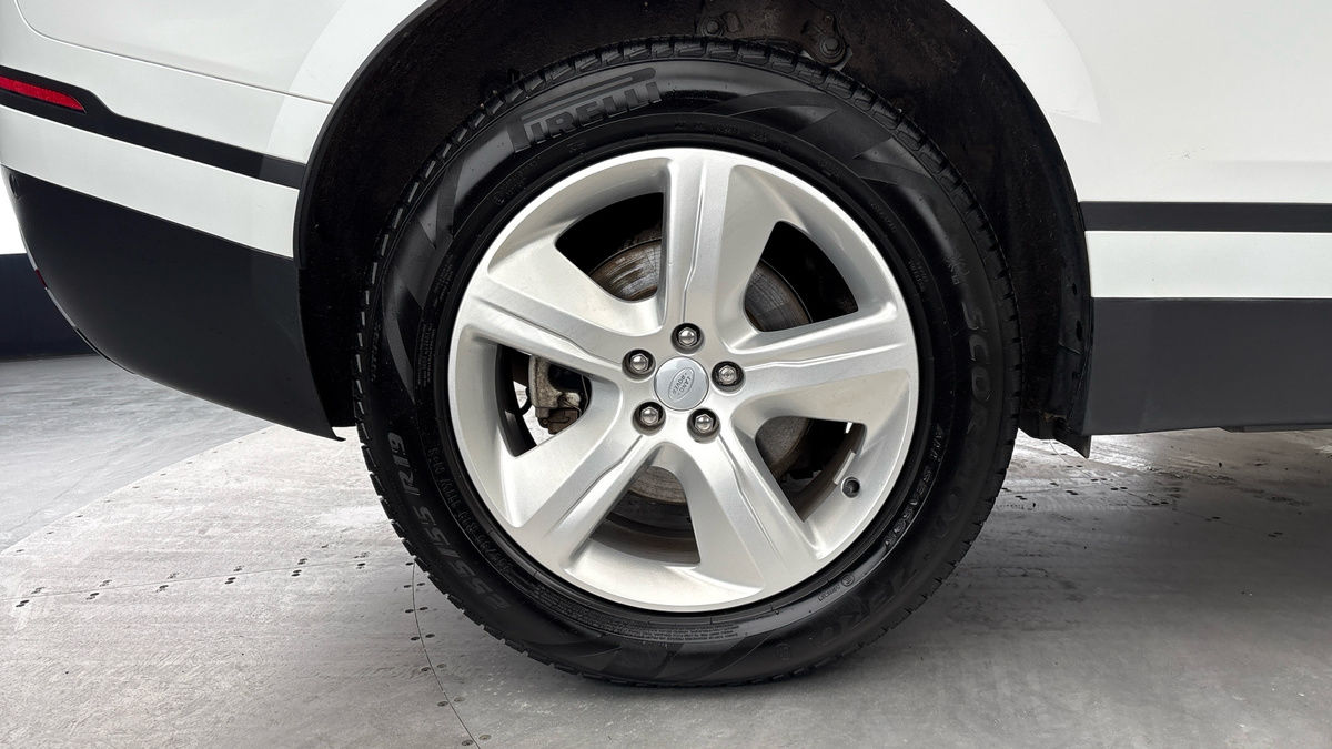 Land Rover Range Rover Velar Image 10