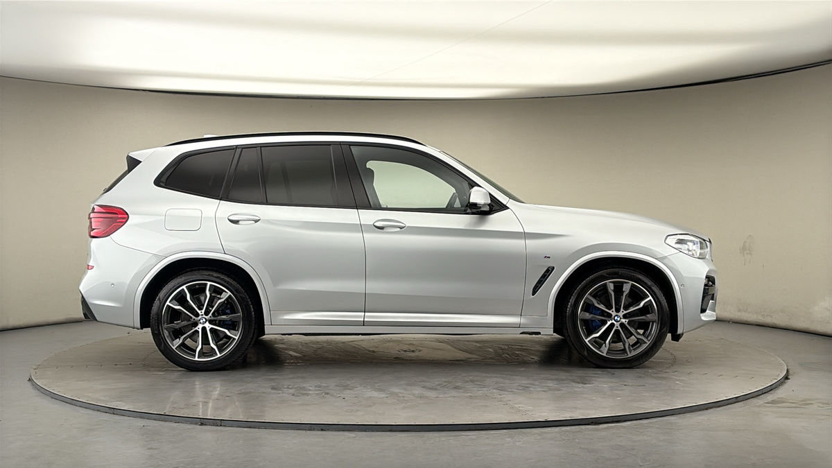 BMW X3 Image 16