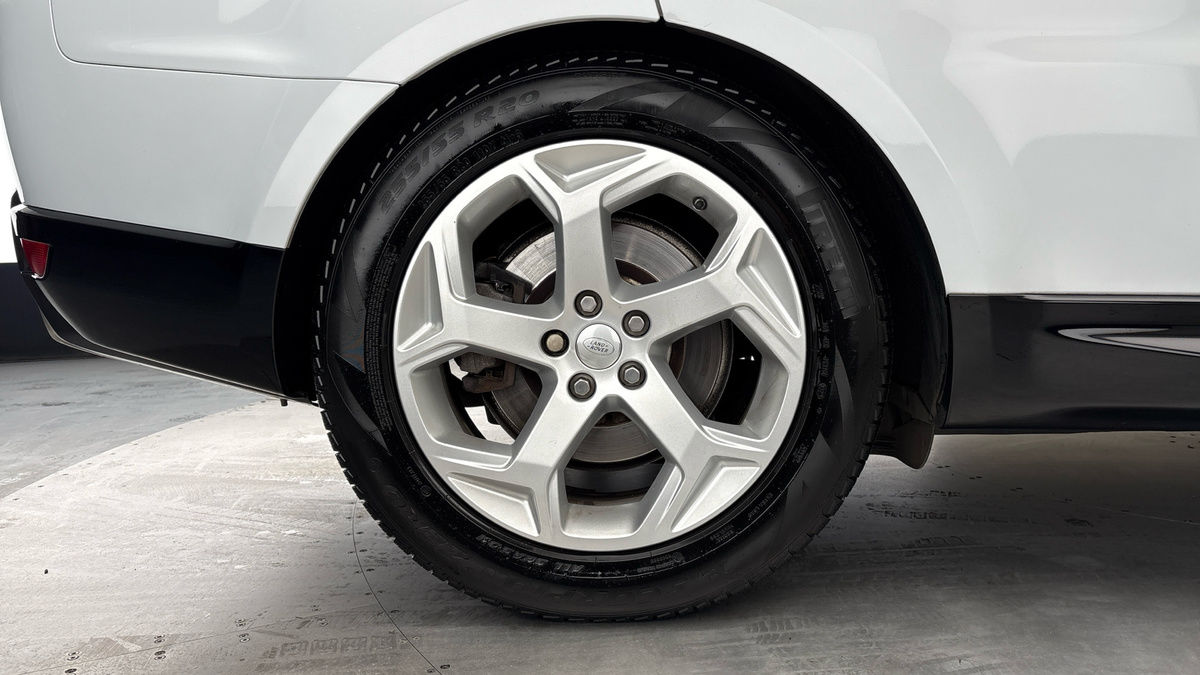 Land Rover Range Rover Sport Image 10