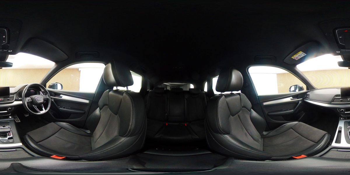 More views of Audi Q5