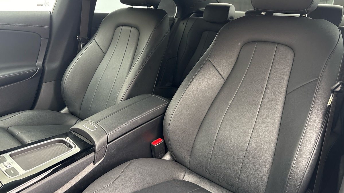 Mercedes-Benz CLA Image 7