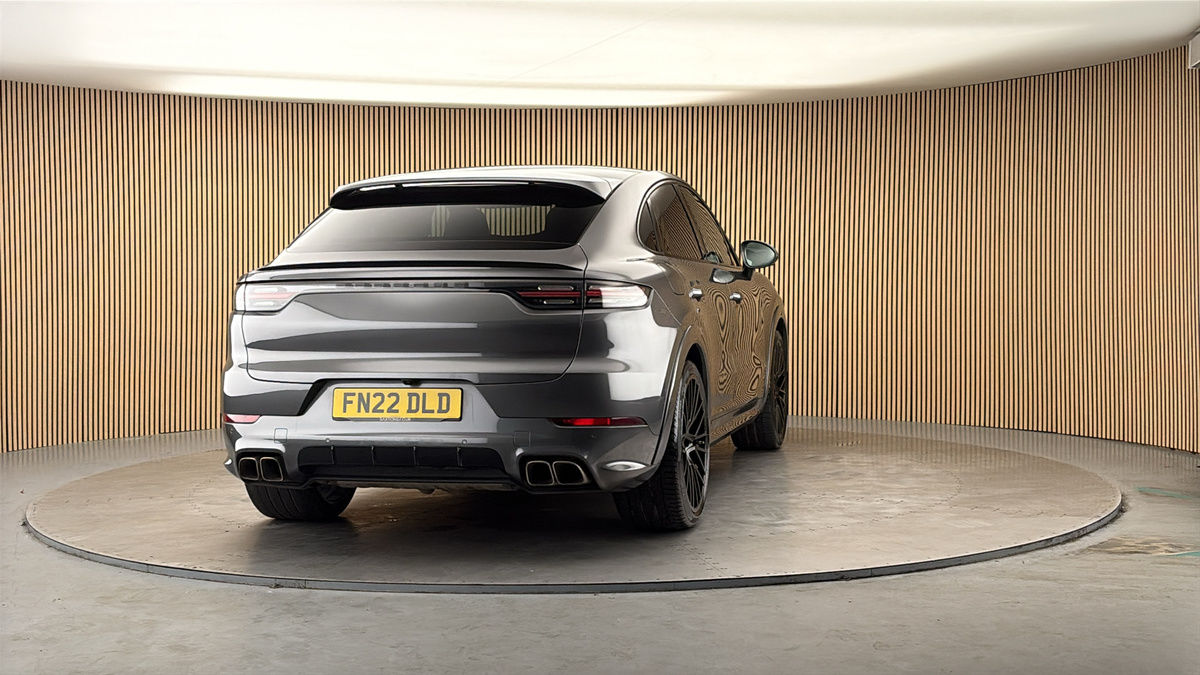 More views of Porsche Cayenne