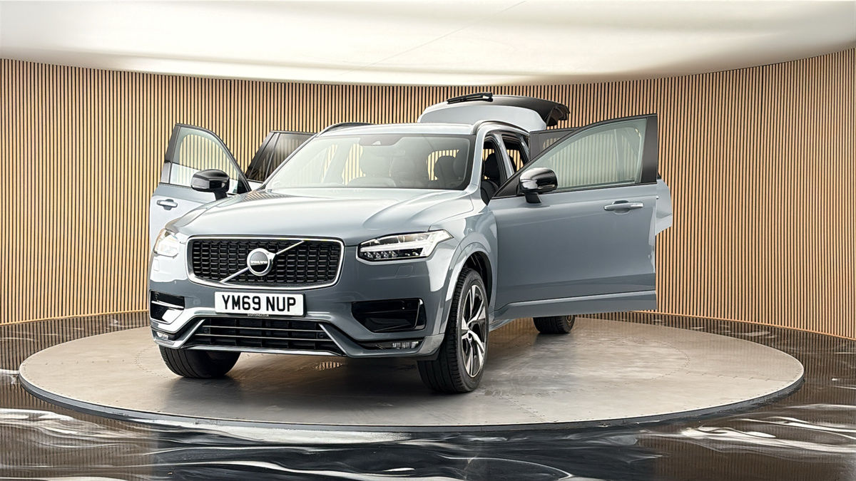 More views of Volvo XC90