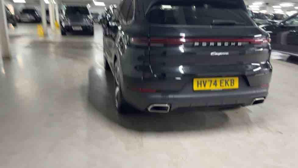 More views of Porsche Cayenne