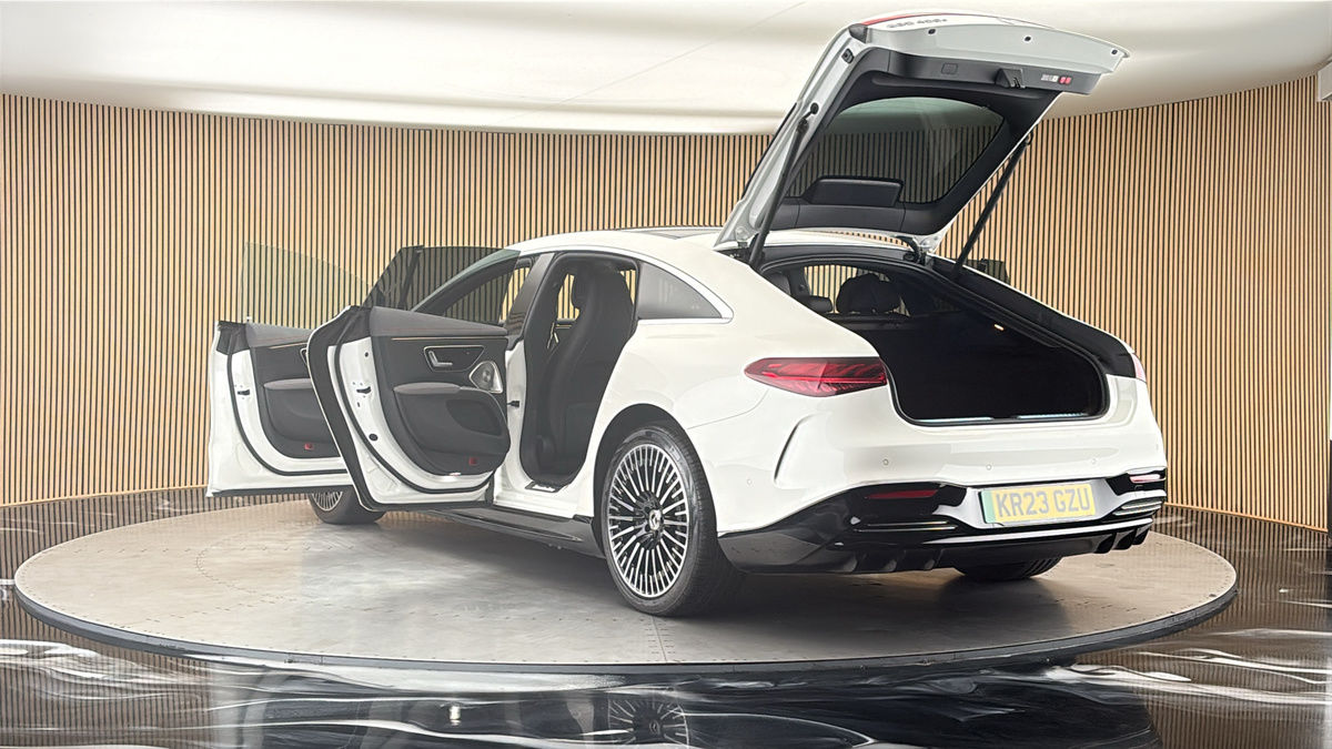 Mercedes-Benz EQS Image 23