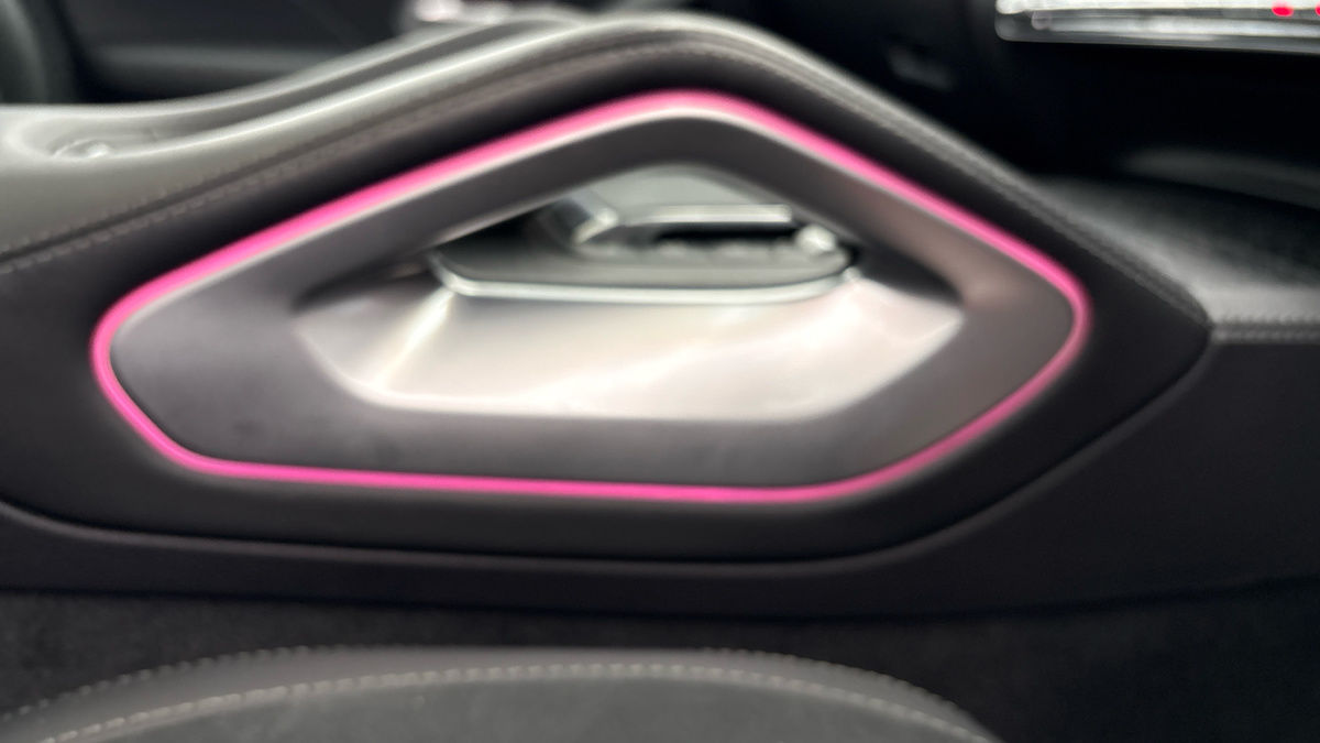 Mercedes-Benz GLE Image 32