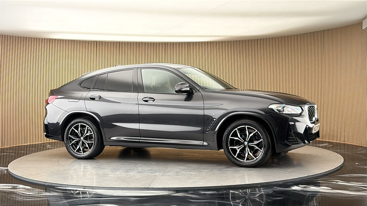 More views of BMW X4