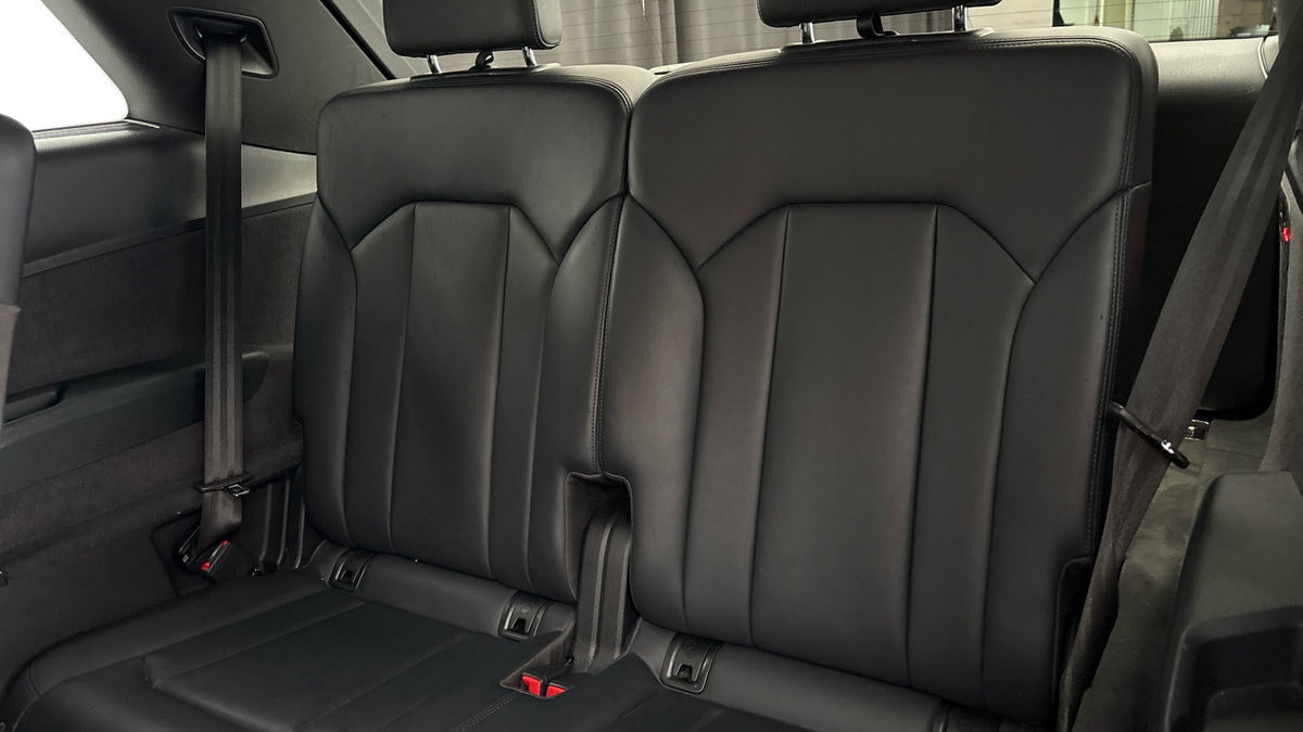 Audi Q7 Image 25