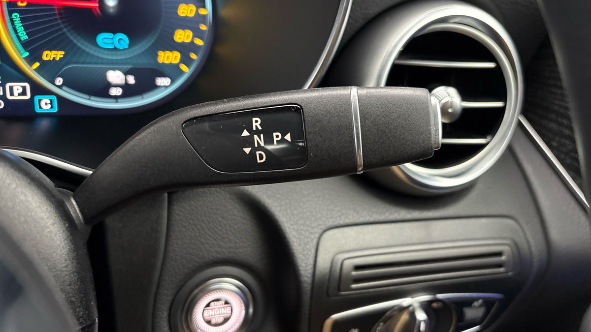 Mercedes-Benz GLC Image 6