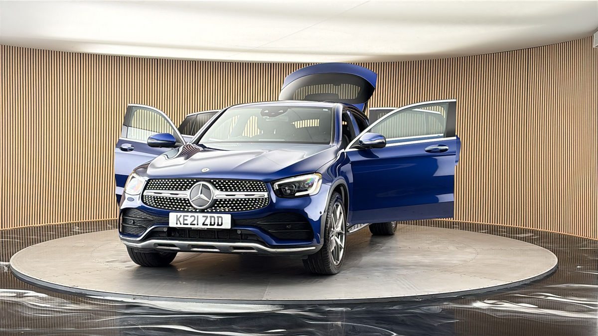 More views of Mercedes-Benz GLC