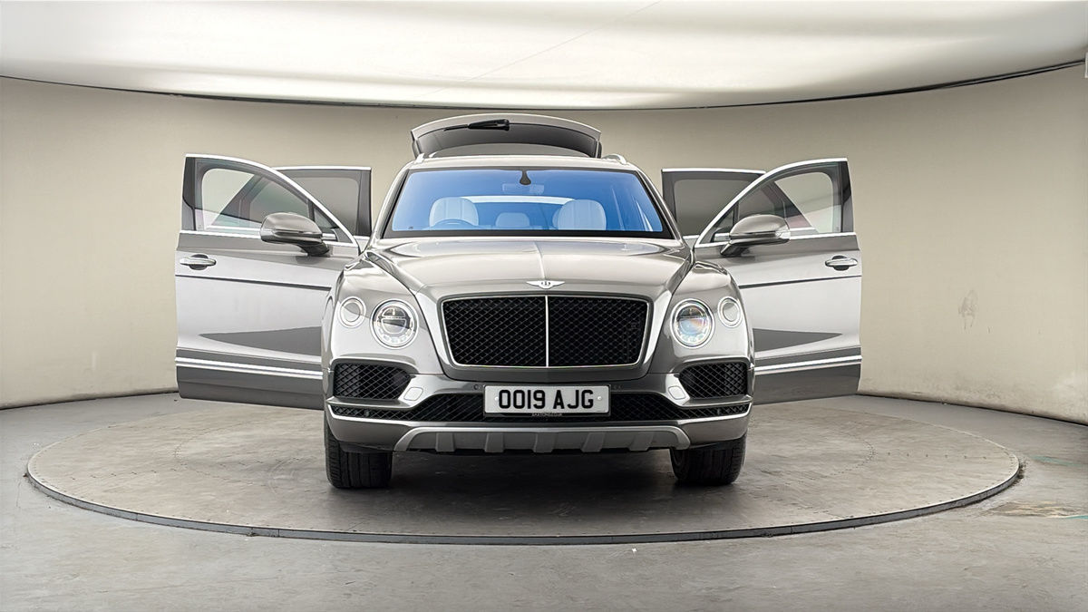 More views of Bentley Bentayga