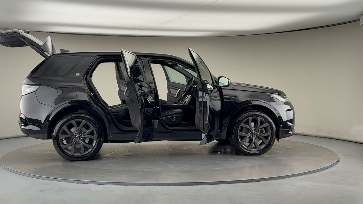 More views of Land Rover Discovery Sport