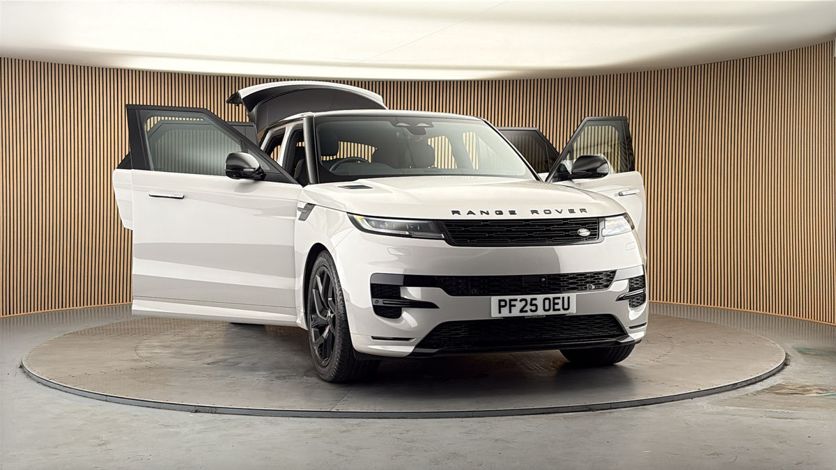 More views of Land Rover Range Rover Sport