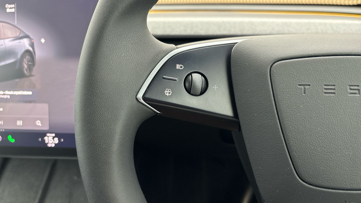 Tesla Model Y Image 13