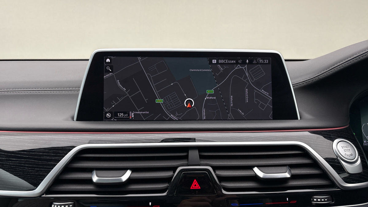 BMW 7 Series Image 17