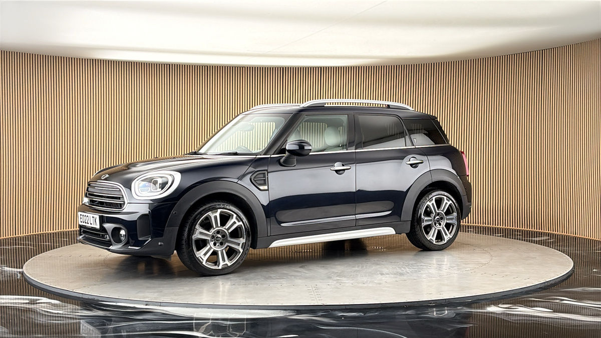 More views of MINI Countryman