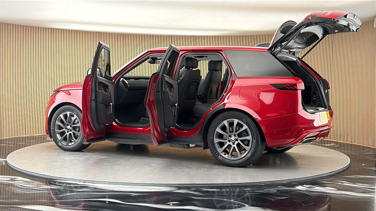 More views of Land Rover Range Rover Sport